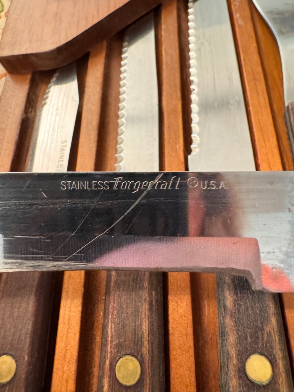 Vintage Forgecraft by Washington Forge 5-piece knife set wooden hanging storage - Picture 7 of 8
